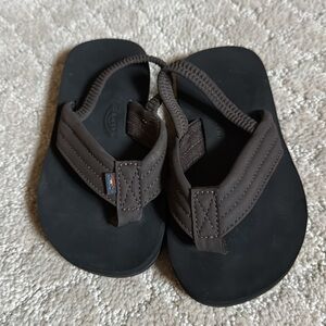 Rainbows Toddler FlipFlops child sandals sz 9/10 worn once